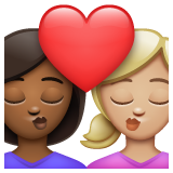 亲吻: 女人女人中等-深肤色中等-浅肤色emoji素材一 160x160像素