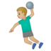 安卓系统里的玩手球的男人:中浅肤色emoji表情