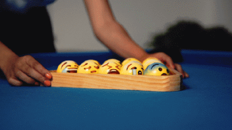 emoji表情包台球？！居然还有这种操作...缩略图
